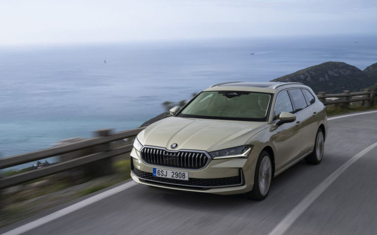 Škoda Superb: क्या ये आपकी अगली Dream Car है?