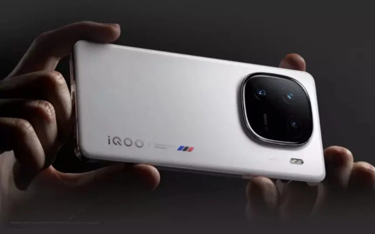 iQOO 13 5G: सबसे तेज़ Smartphone जो आपको चाहिए!